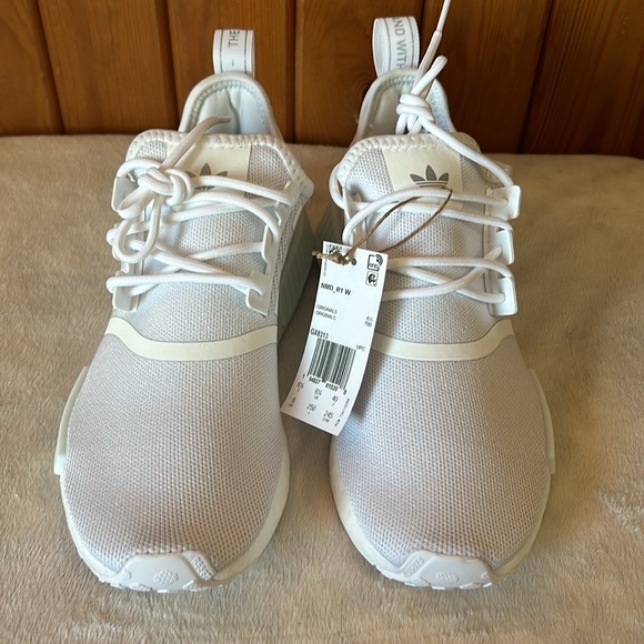 adidas NMD_R1 Primeblue Cloud White W SKU GX8313 Size 8 - Picture 4 of 8